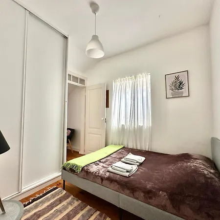 Alcantara 2 Bedrooms Lisbona